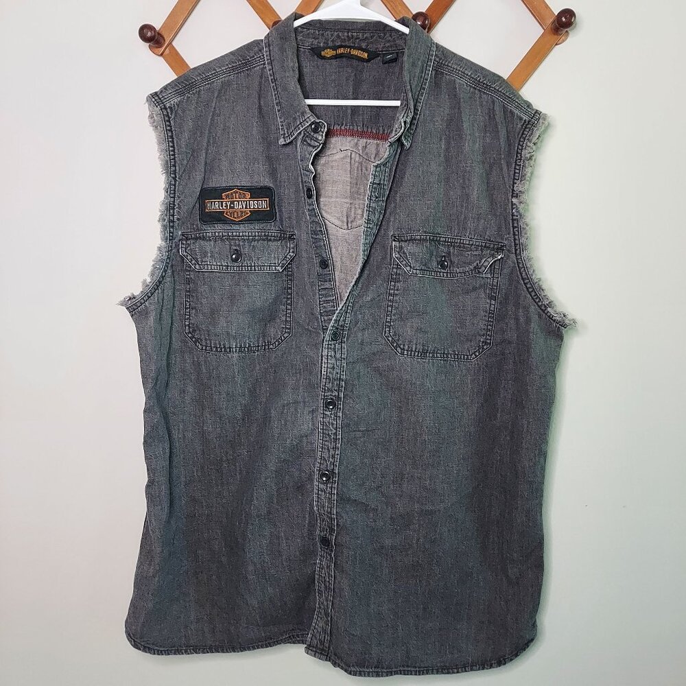 Harley Davidson Sleeveless Button-Up Vest